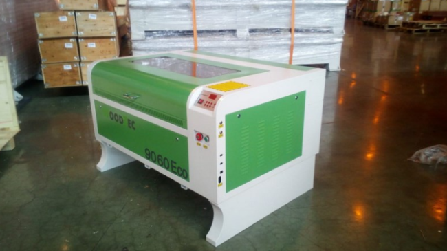 Лазерно-гравировальный станок с ЧПУ WoodTec WL 9060 100W ECO