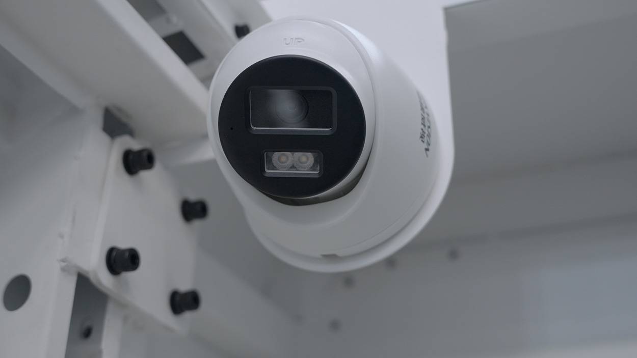 Оптоволоконный лазер XTC-1530G/ 3000 / 6000 / 12000 / 30000 Raycus для резки металла закрытого типа