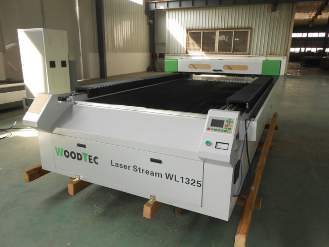 Лазерно-гравировальный станок с ЧПУ LaserStream WL 1325